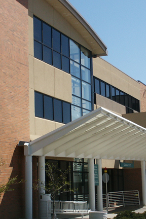 Asbestos Exposure at Grinnell Regional Medical Center — What Hospital Workers Need to Know