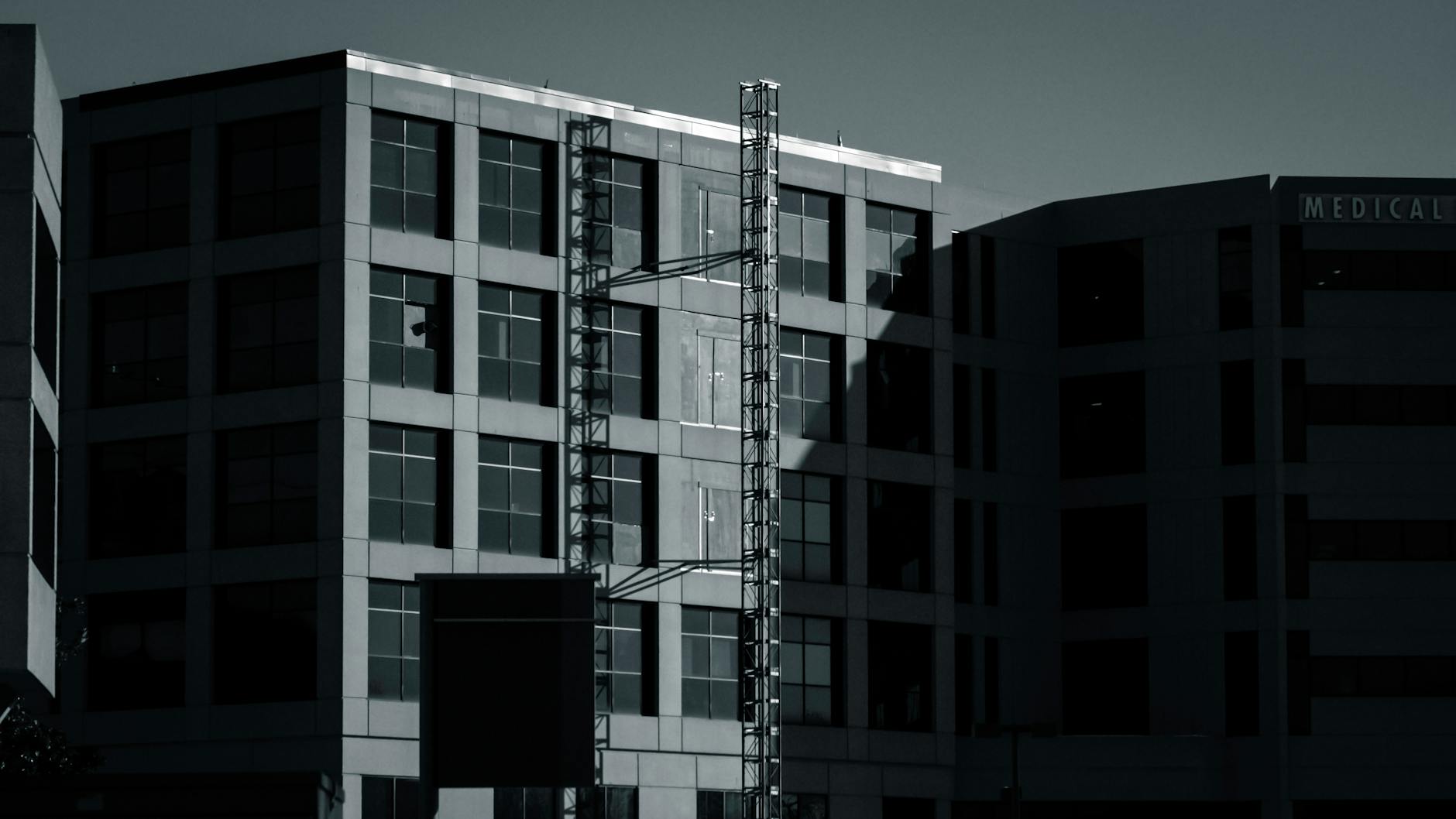 Asbestos Exposure at Sioux City VA Medical Center: What Workers and Tradesmen Need to Know
